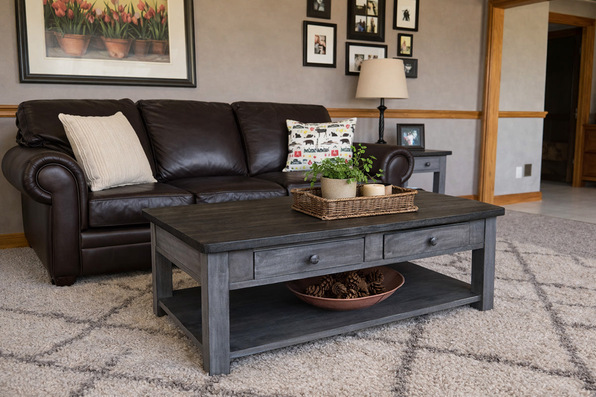Best Sleep Centre Inc. Pine Coffee Table - 48" x 21"