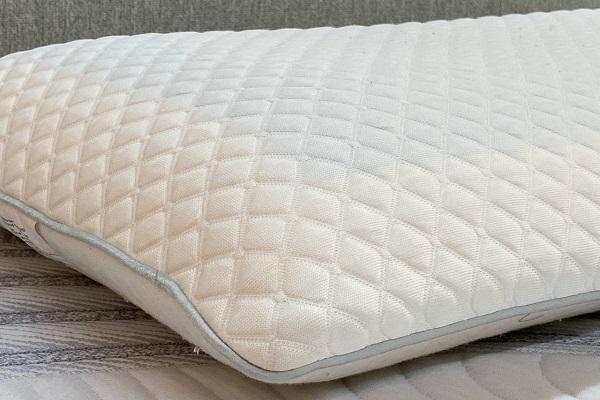 Desire Gel Ice Pillow Floor Model - Queen